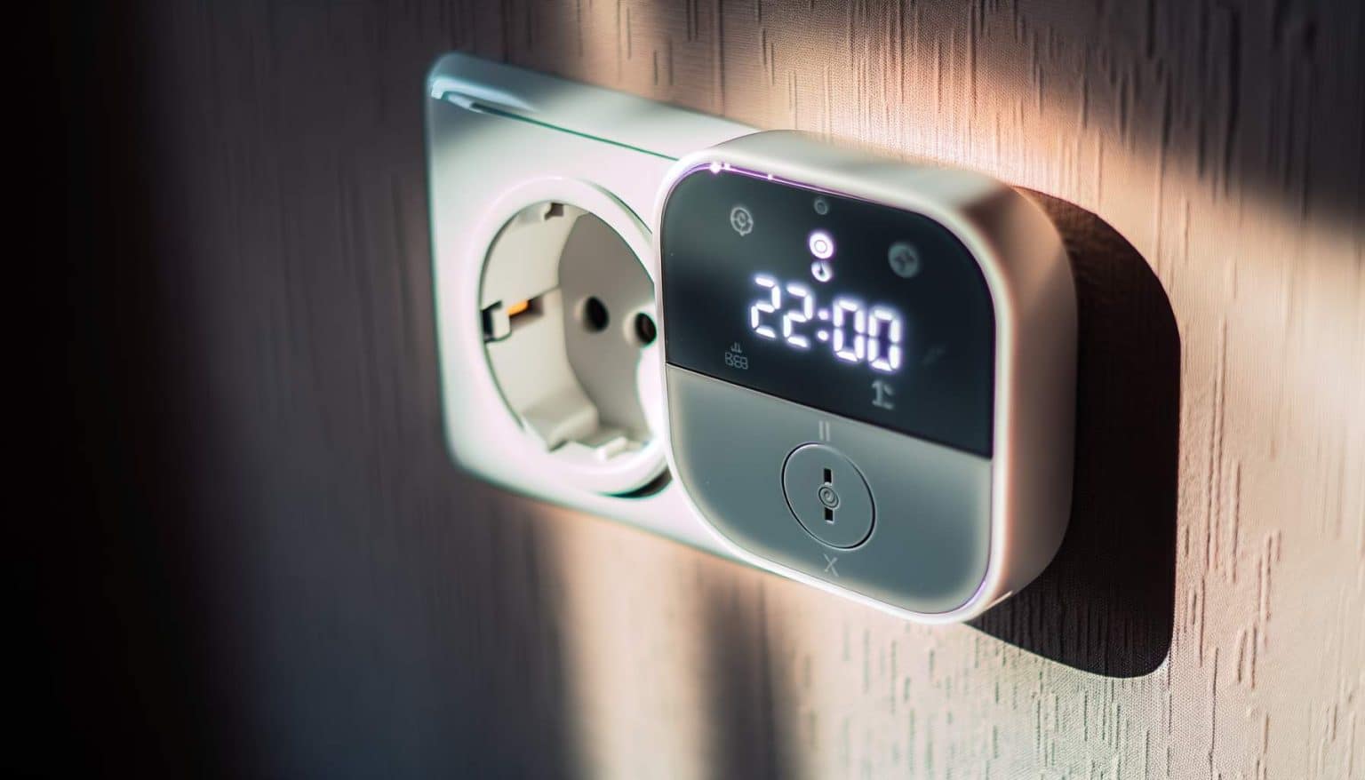 Prise programmable digitale : optimisez votre consommation d’énergie à domicile Optimisez l'énergie : adoptez la prise programmable !